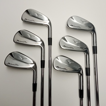 Mizuno Pro 225 S200 Dynamic Gold 95