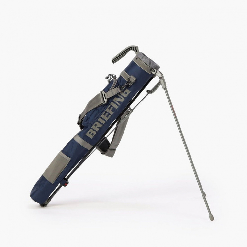 BRIEFING 　セルフスタンドキャリー　 ネイビー 1ラウンド使用のみ ブリーフィング セルフ スタンドキャリー ネイビー