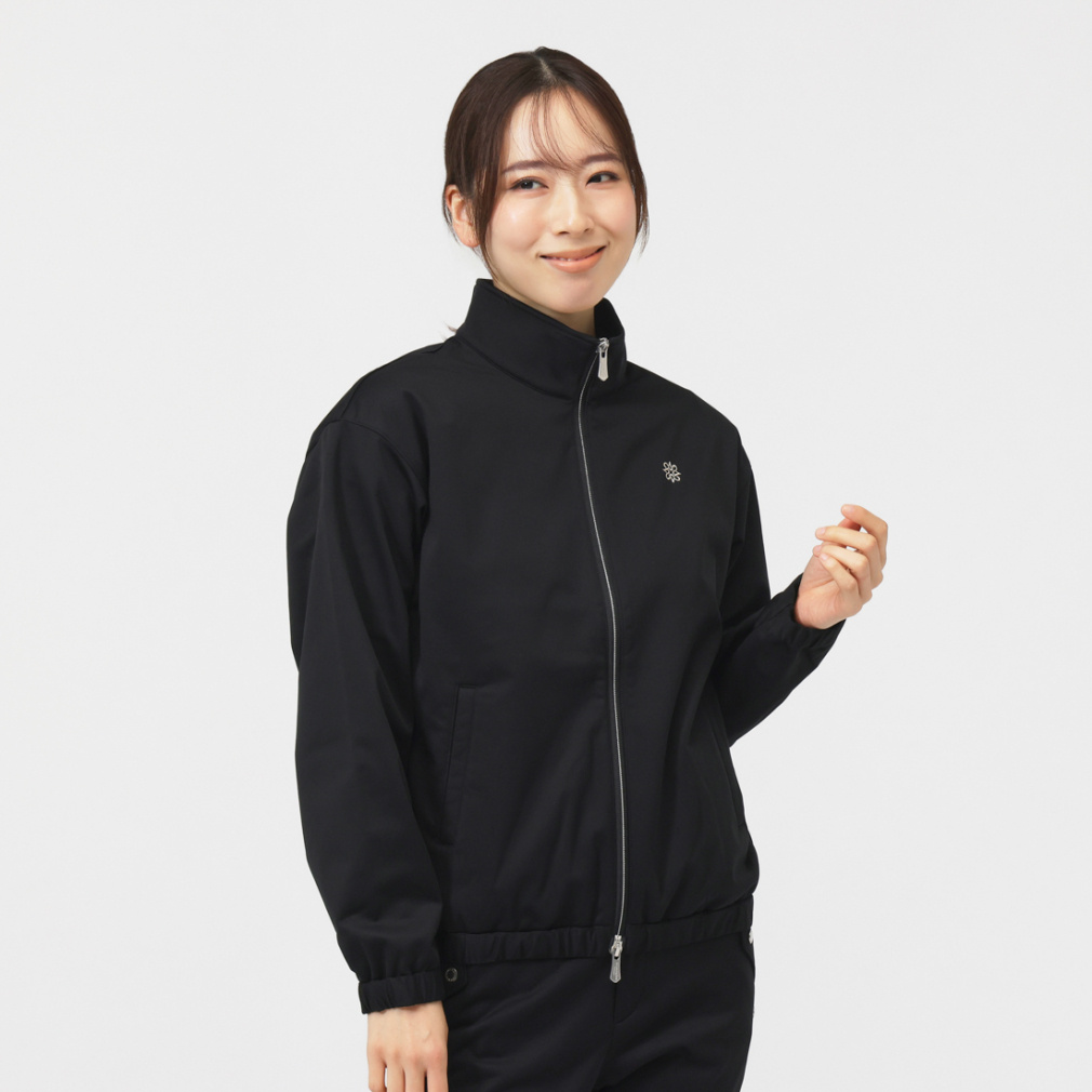 【美品】St ANDREWSセントアンドリュース ナイロンブルゾン M ブラック 美品】St ANDREWSセントアンドリュース ナイロンブルゾン M ブラック