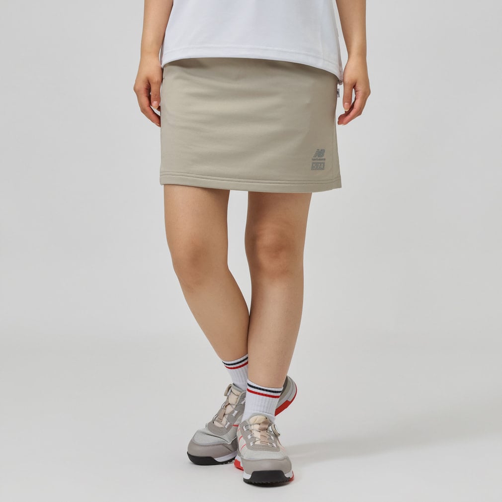 �j���[�o�����X ���f�B�[�X �S���t�E�F�A �X�J�[�g �H �~ SWEAT SKIRT (0126234508) New Balance