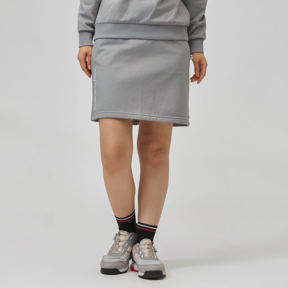 �j���[�o�����X ���f�B�[�X �S���t�E�F�A �X�J�[�g �H �~ SWEAT MIDI SKIRT (0126234506) New Balance
