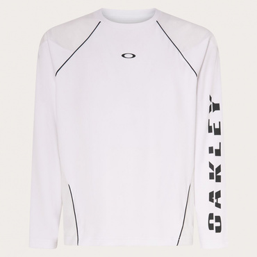 SLANT LOGO PRINT L/S TEE 10.0