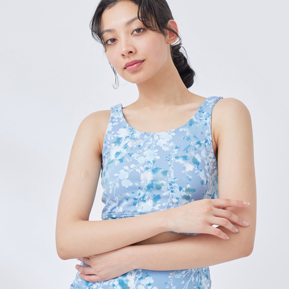 値下げしました！ フラワープリント ヨガウェア Mサイズ SUKALA 花柄 ヨガウェア 上MとS下サイズ セット SUKALA】ミックス