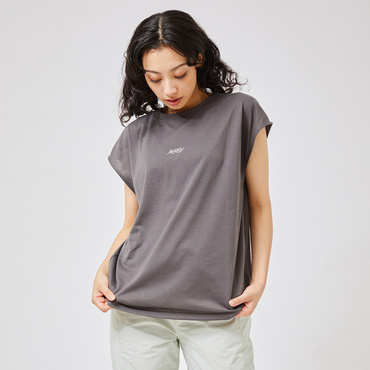 ロゴボックスタックTシャツ