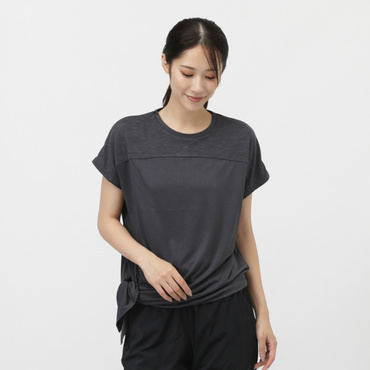 サイドスリットTシャツ