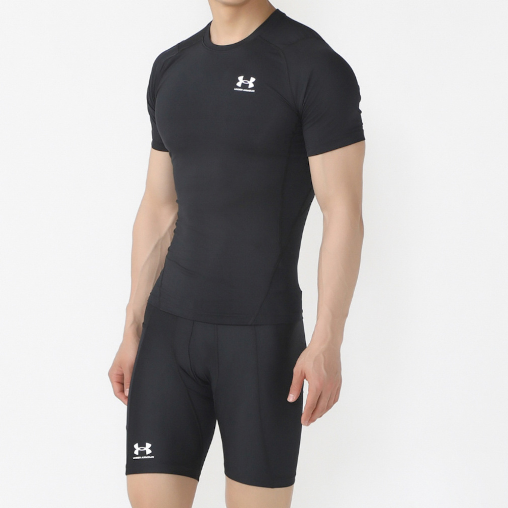 A_[A[}[ Y  RvbVCi[ ㉺Zbg 1361518 1361596 g[jOEFA UNDER ARMOUR
