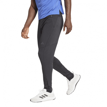 Designed for Training ハイブリッドパンツ
