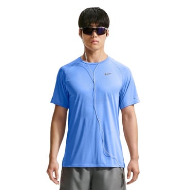 NIKE ランニングウェア　４枚まとめ売り　dri fit ナイキ メンズ 陸上/ランニングウェア 半袖Tシャツ ストライド Dri-FIT