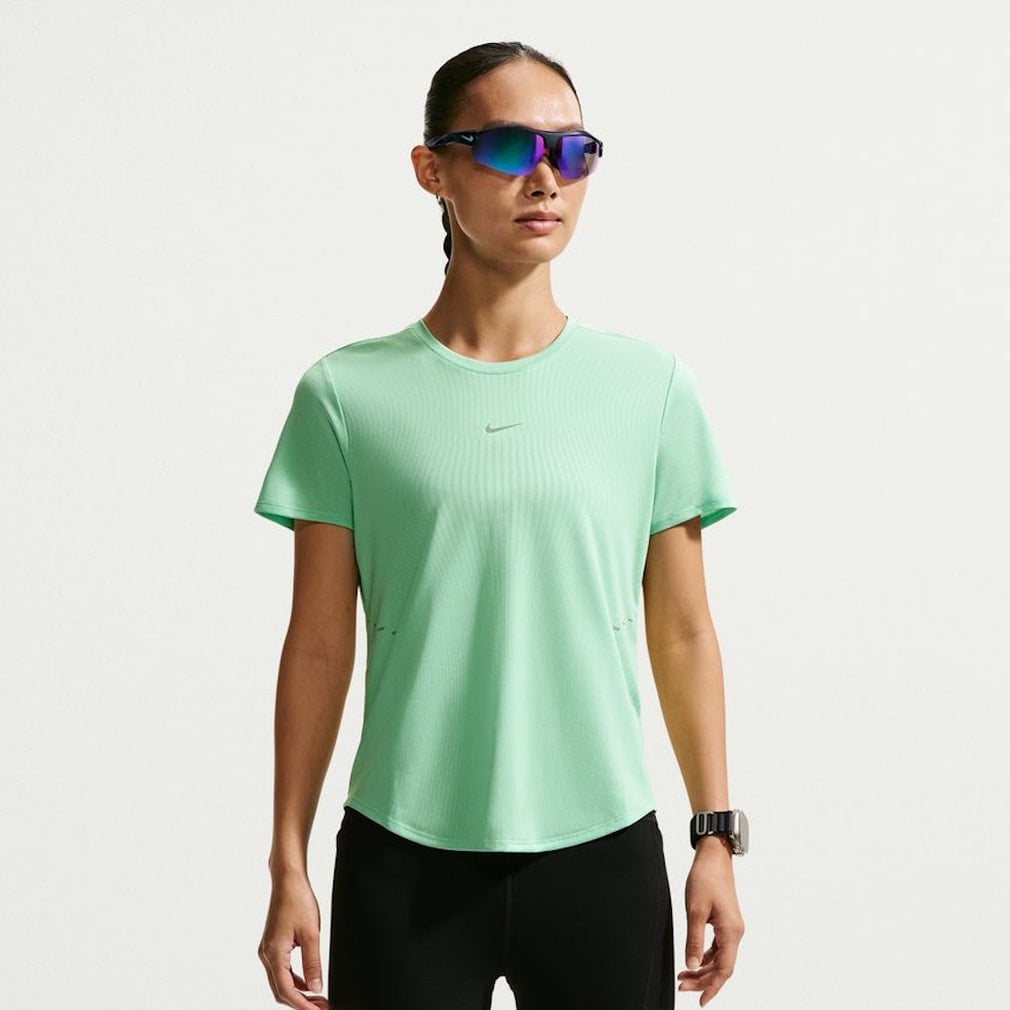 Nike 陸上用シャツ Sサイズ　スポンサー入り　支給？　26-0415 ナイキ レディス 陸上/ランニング 半袖Tシャツ ウィメンズ AF