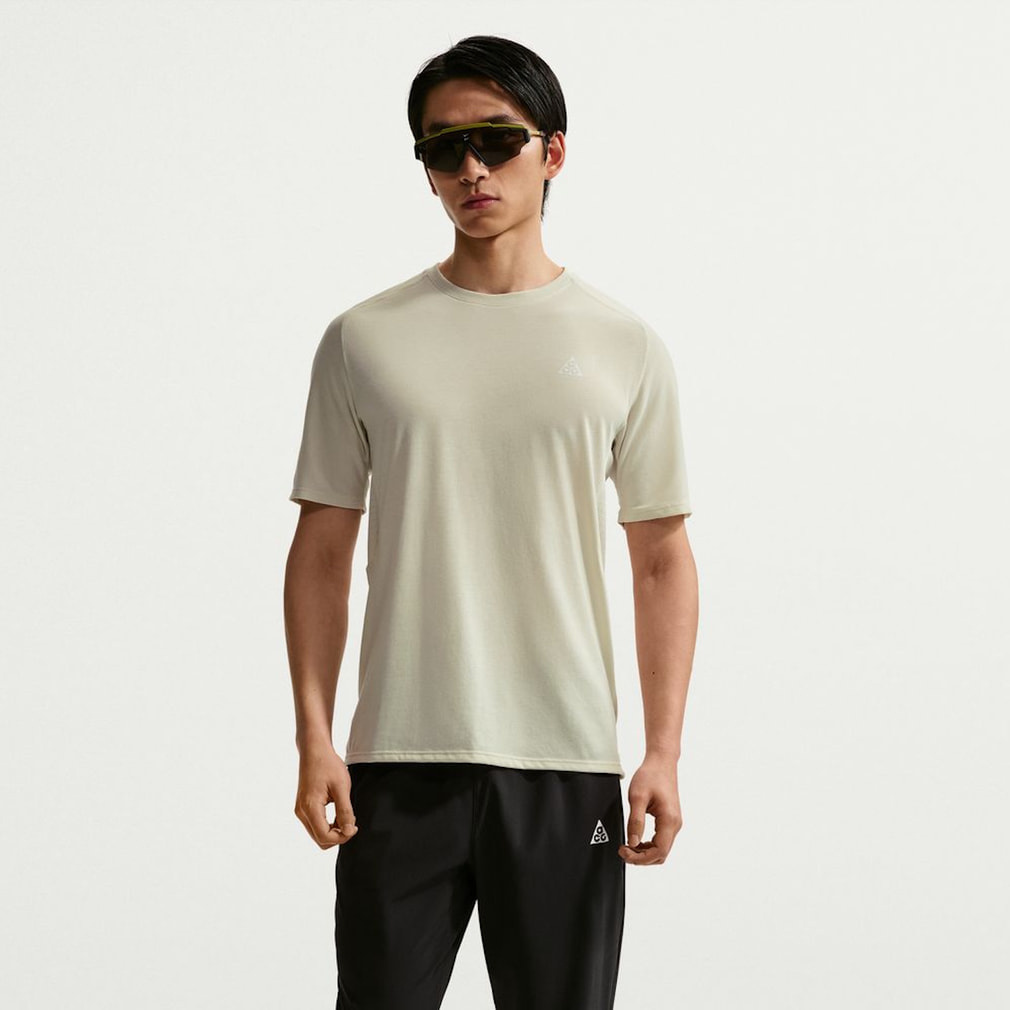 �i�C�L �����Y ����/�����j���O�E�F�A ����T�V���c ACG Solar Chase Dri-FIT ADV �g���C�������j���O �g�b�v�X IO9678 �g���C�������j���O�E�F�A NIKE