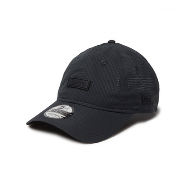 9TWENTY Performance Cap Dot Air ラバーパッチ ブラック
