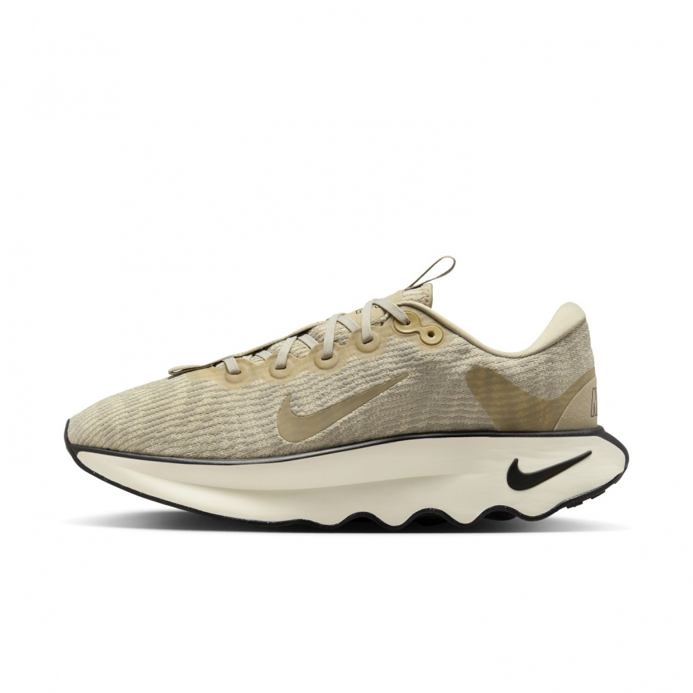 靴 Nike/Motiva/DV1237-403 楽天市場】ナイキ モティバ NIKE Motiva サンダーブルー