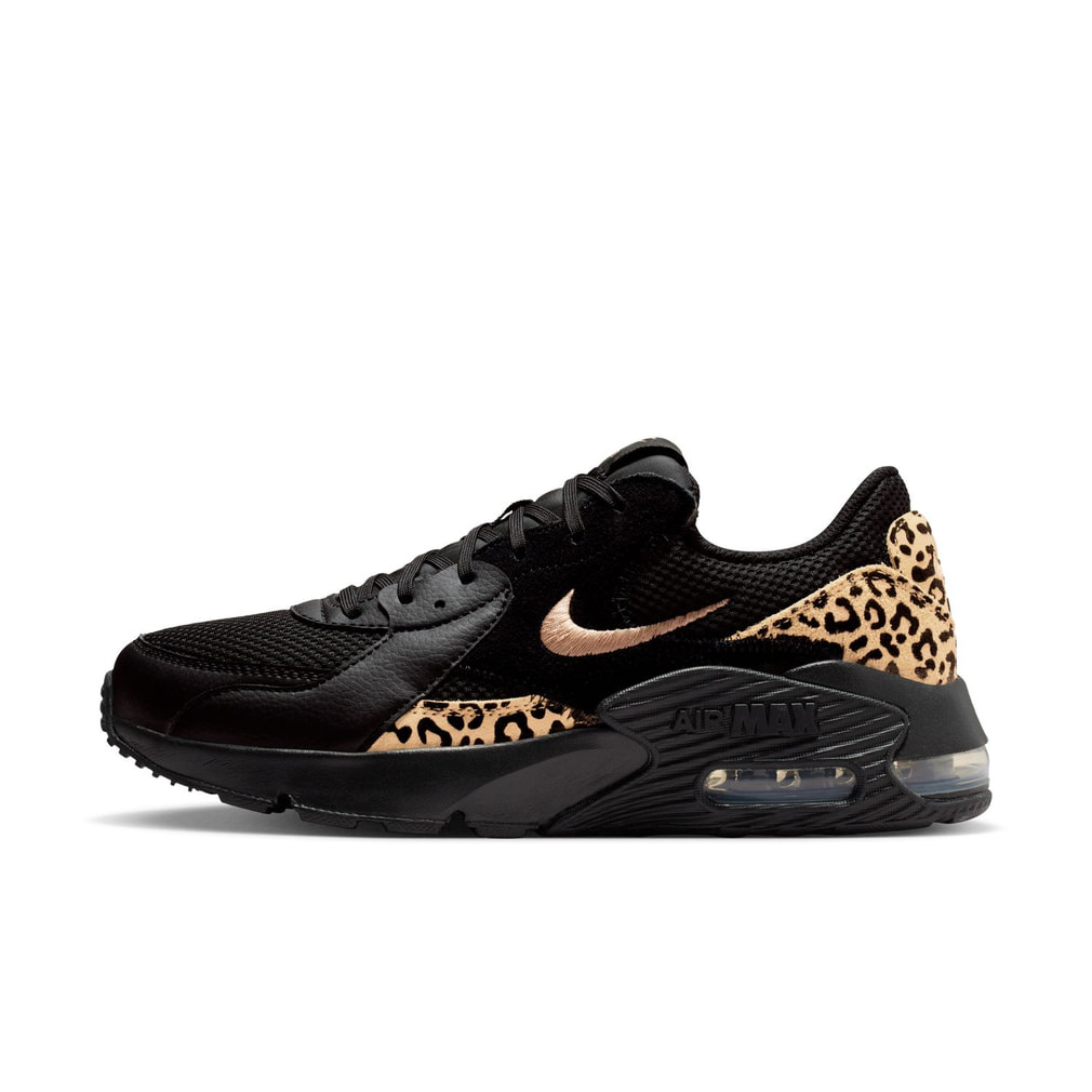 【美品】on スニーカー　ブラック ナイキ ウィメンズ Air Max Excee エアマックス エクシー GPX IO8734