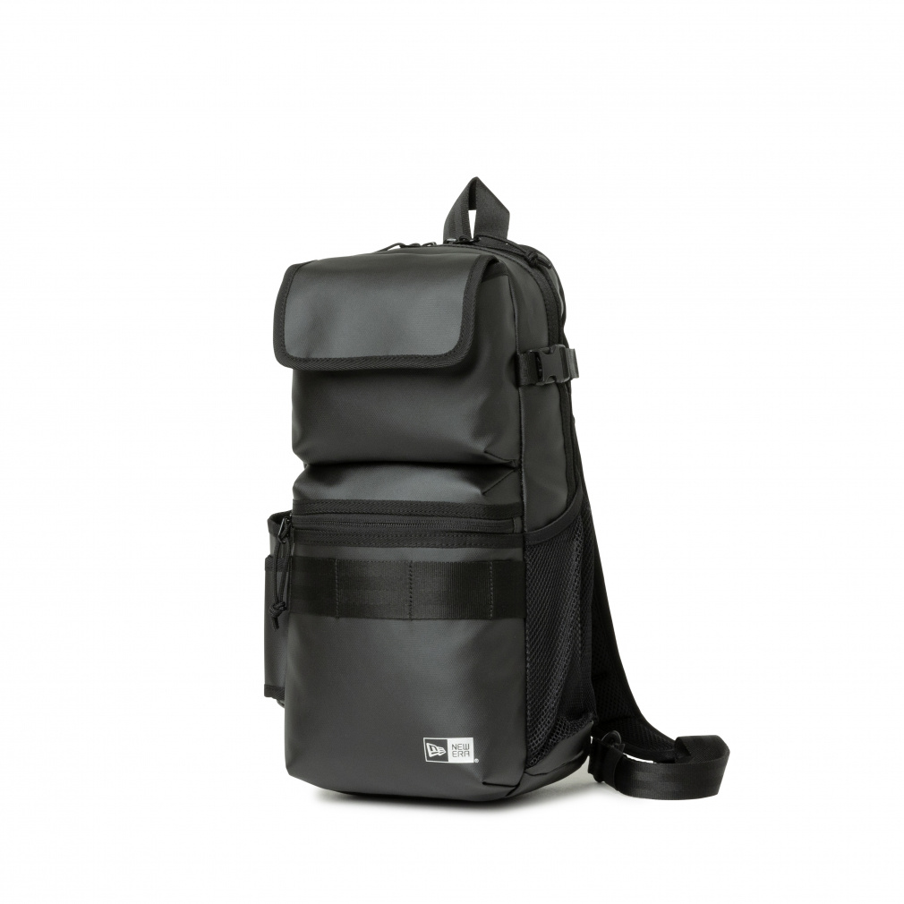 Y's × New Era SLING BODY BAG ブラック スリングボディバッグ 12L Y's FW25 ブラック | ニューエラオンライン