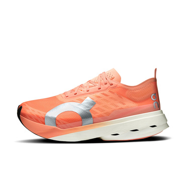 クラウドブーム ストライク