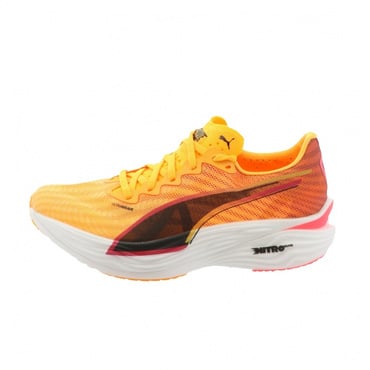 PUMA - 新品27.5㎝　DEVIATE NITRO　ディヴィエイト ニトロ　厚底カーボン プーマ】カーボンプレート搭載の本気の厚底レーシングシューズ