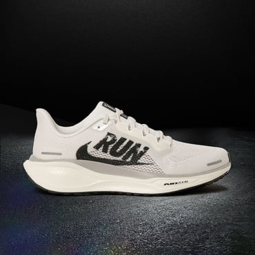 ヤクルトスワローズ　NIKE ウエア送料無料 NIKE公式】エア ズーム テンポ ネクスト％ x Off-White™ 'Solar
