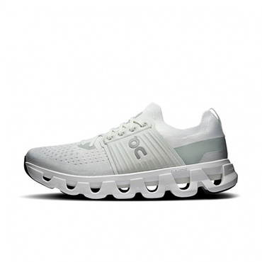 クラウドスイフト 4