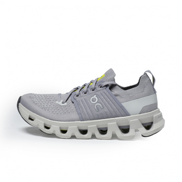 クラウドスイフト 4