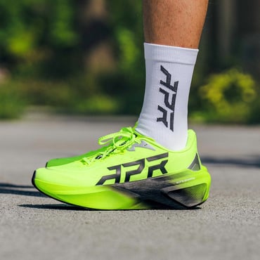 APR RS #001 YL(フラッシュグリーン-28.0cm)