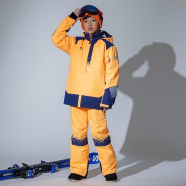JUNIOR SUIT