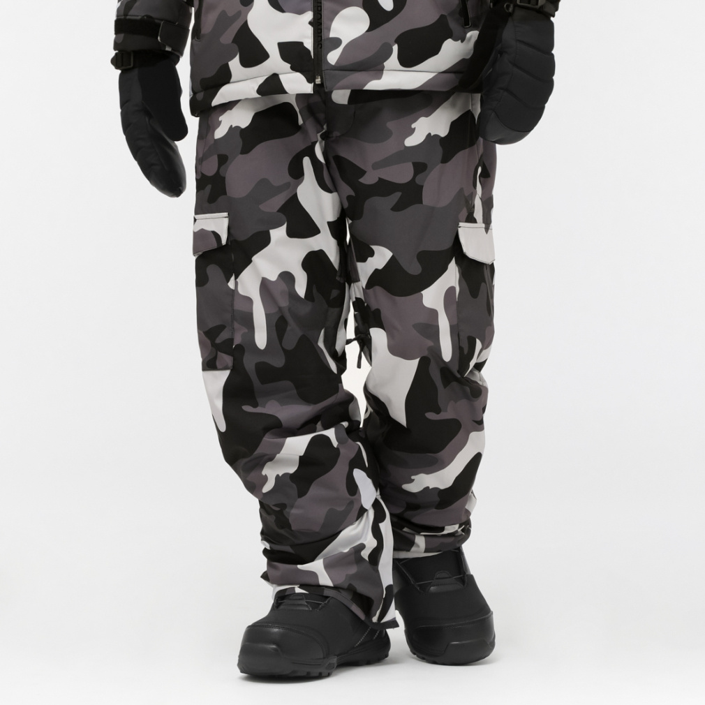 �E�m�s�D�E�m�E�O�@�[���g�������b�N�X �����Y �X�m�[�{�[�h �p���c SNOW FIELD PANTS USM23OB01 1PIU1UGUALE3 RELAX