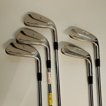 Mizuno　Pro　225 Dynamic　Gold　95