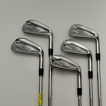SRIXON　ZXi7 S N.S.PRO　MODUS3　TOUR105