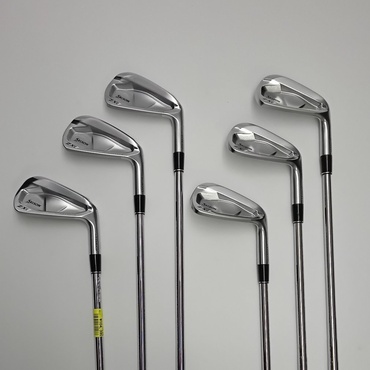 SRIXON　ZXi7 S N.S.PRO　MODUS3　TOUR105