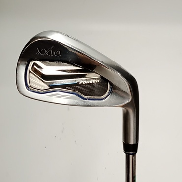 XXIO　FORGED　(2017) 4I S N.S.PRO　930GH　D.S.T