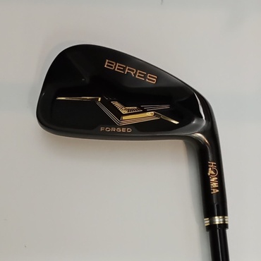 BERES　BLACK　(2022) 5I R ARMRQ　MX　BLACK