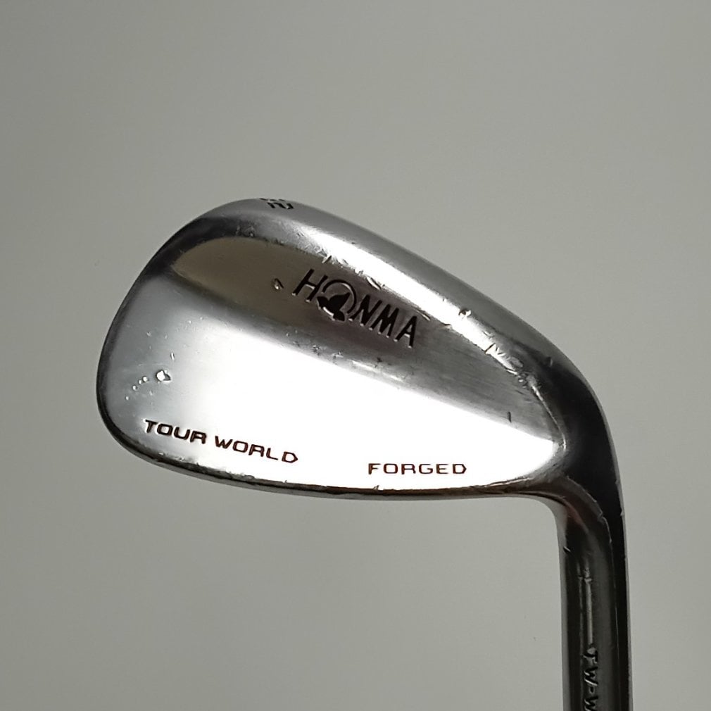 TOUR WORLD TW-W (2016) ウェッジ 52° 9° VIZARD IB95W｜Alpen Online