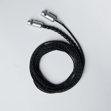 HANGING LINE BLACK