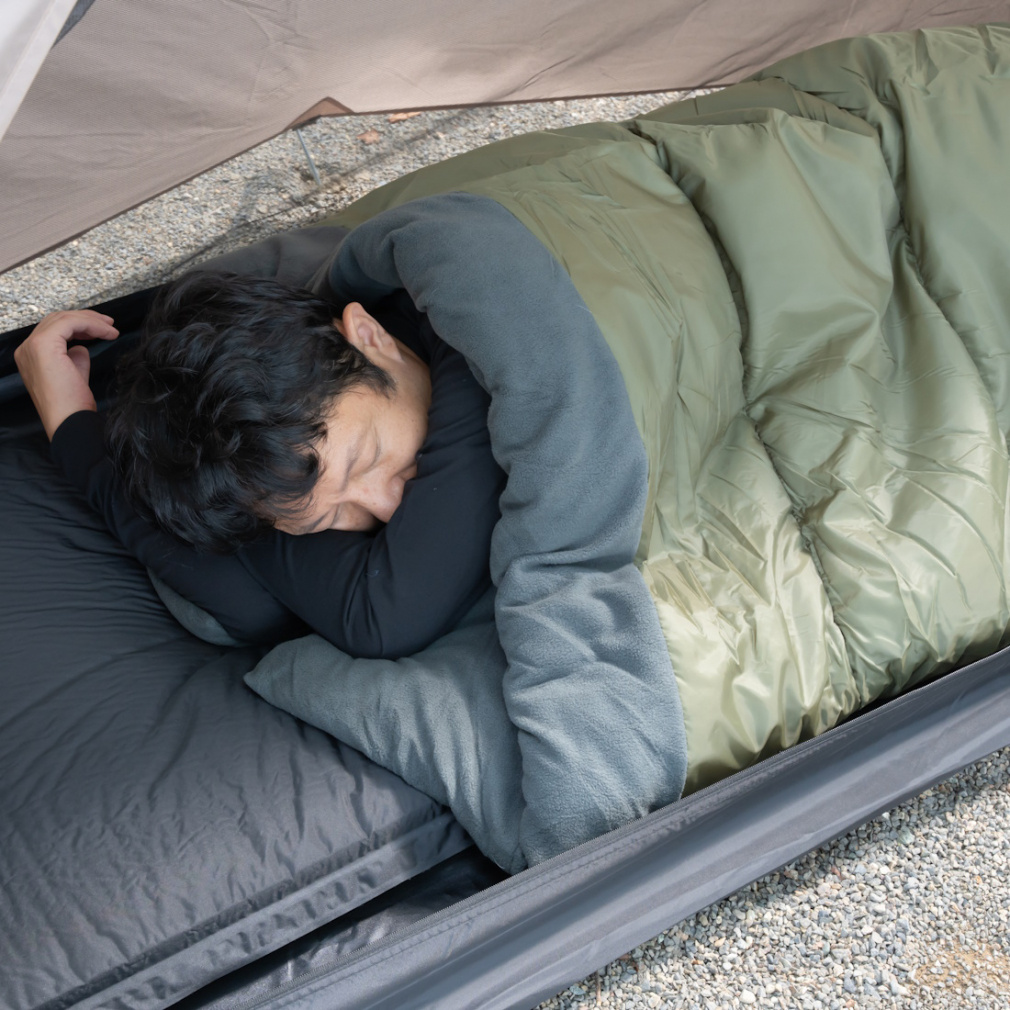 アルペンアウトドアーズ 封筒型シュラフ-5 キャンプ 寝袋 シュラフ 冬用 快適温度-5度 軽量 洗える 車中泊 防災 Alpen Outdoors AOD