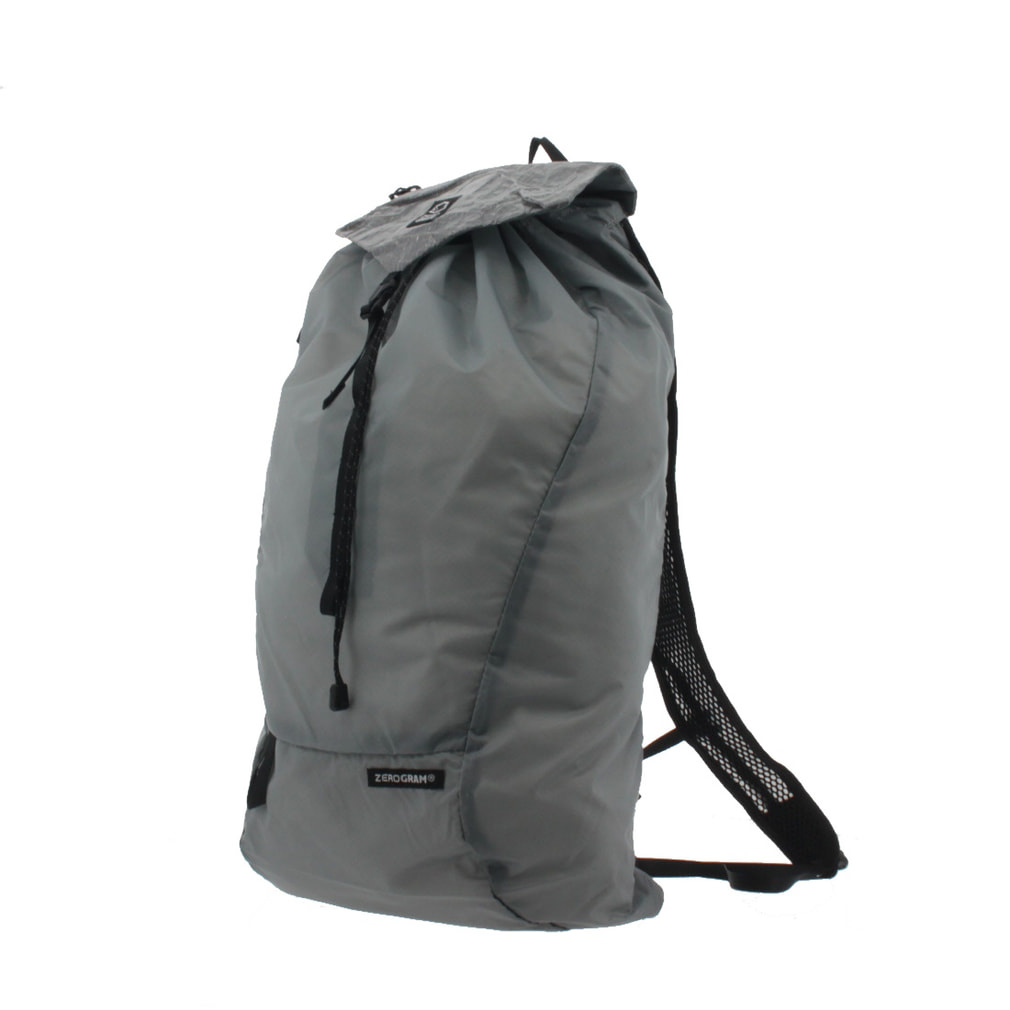 �[���O���� �p�b�J�u�� �V�� �f�C�p�b�N �_�C�j�[�}15L STONE GRAY �g���b�L���O �o�b�N�p�b�N �����b�N ZEROGRAM