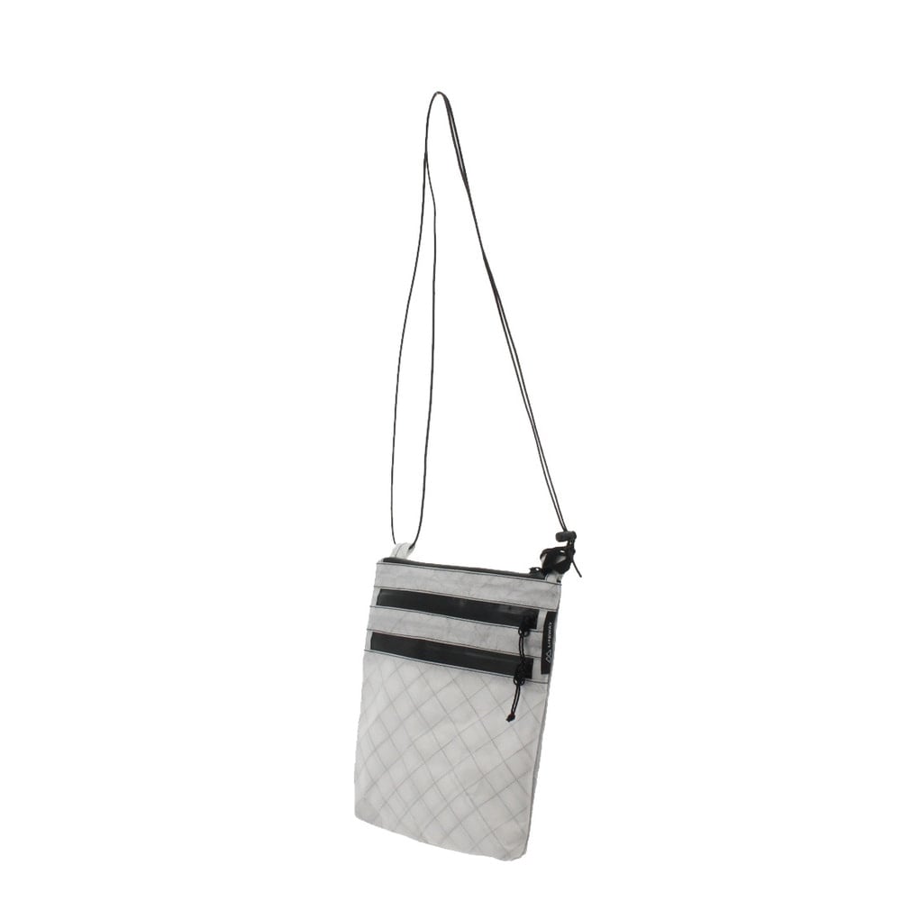 TRAVEL WALLET ULTRA ホワイト(-)