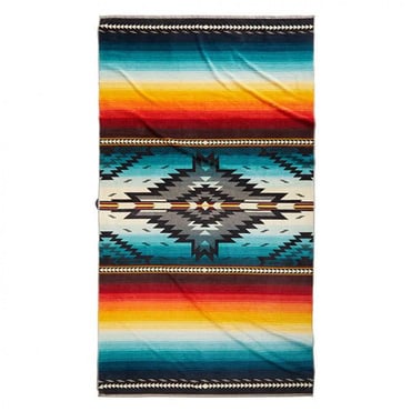 Oversize Jacquard Towels