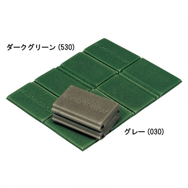エバニュー コンパクト折りたたみマット ダークグリーン (EBY462) トレッキング 小物 Evernew