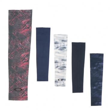 STRIKING ARM COVER 23.0