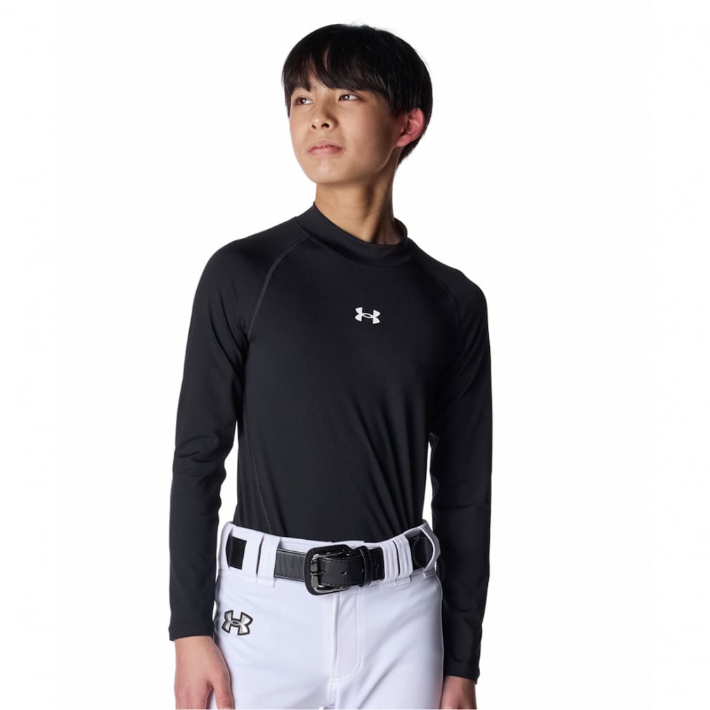 UAヒートギア コンフォート フィッティド ロングスリーブ モックネック シャツ(ブラック-140cm)