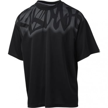 グラフィックTシャツ