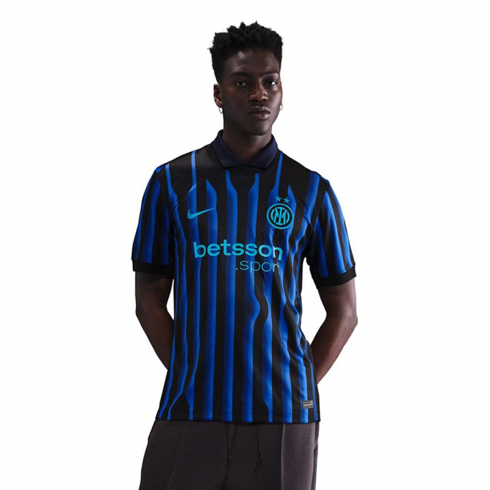 ナイキ メンズ サッカー ライセンスシャツ インテル ミラノ 2025/26 スタジアム ホーム Dri-FIT サッカー レプリカ ユニフォーム HJ4591-439 NIKE