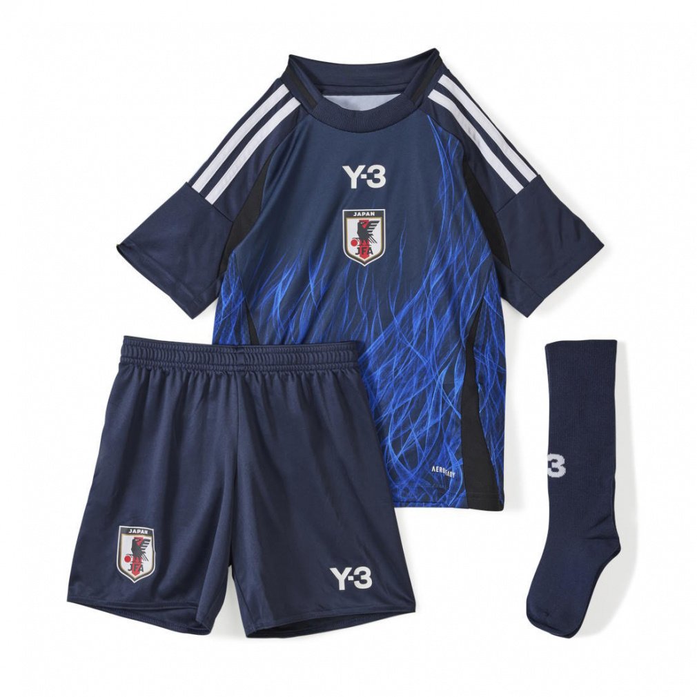 AfB_X LbY TbJ[{\ 2024 z[ vJ ~jLbg IS5613 WjA q TbJ[ CZXVc adidas