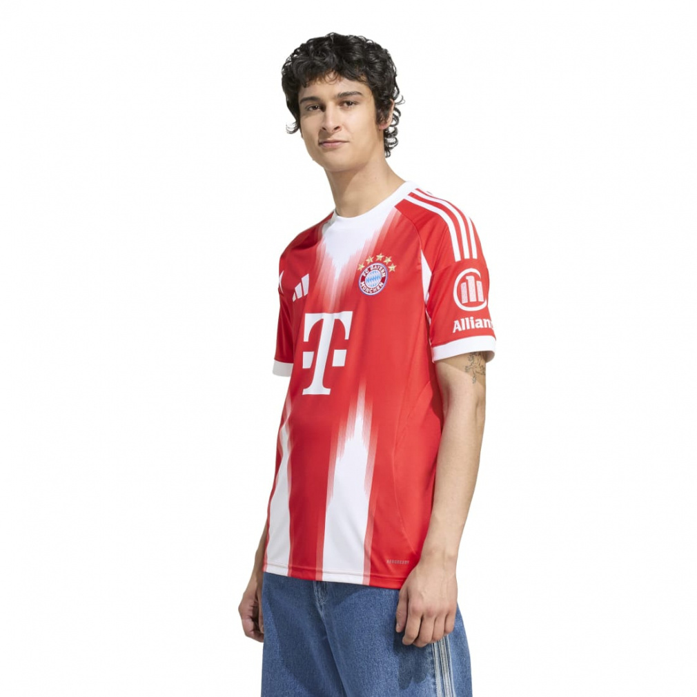 サッカー ユニフォーム ジュニア バイエルン Goretzka 150 SALE☆バイエルンミュンヘン ミュラー 150⚽サッカー