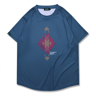 native pattern tee (DRY)
