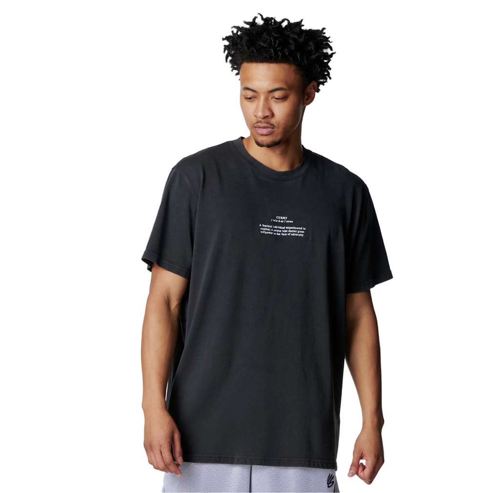 カリー ナウン Tシャツ(ブラック×ホワイト-M)