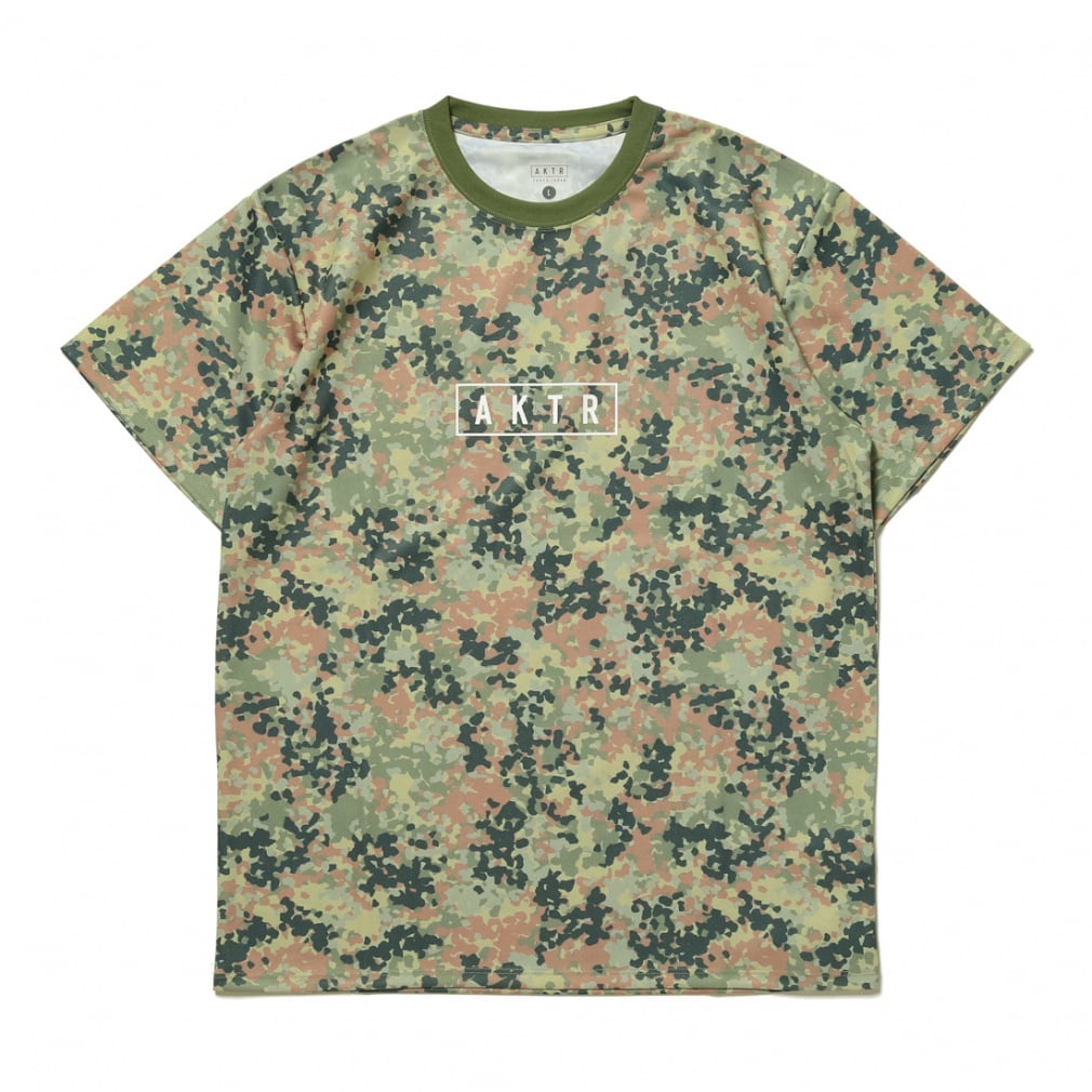 FLECKTARNCAMOLOGOSPORTSTEE(オリーブ-M)