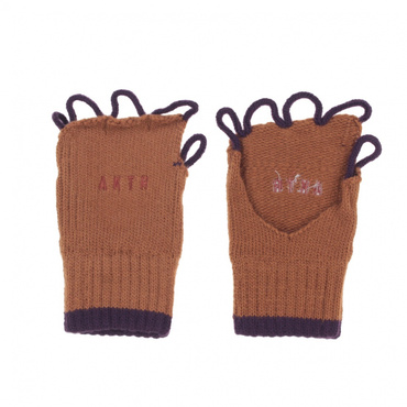 BASKETBALL GLOVE