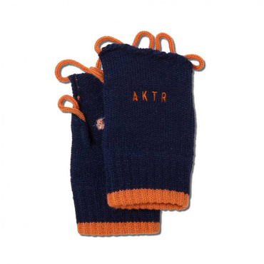 BASKETBALL GLOVE