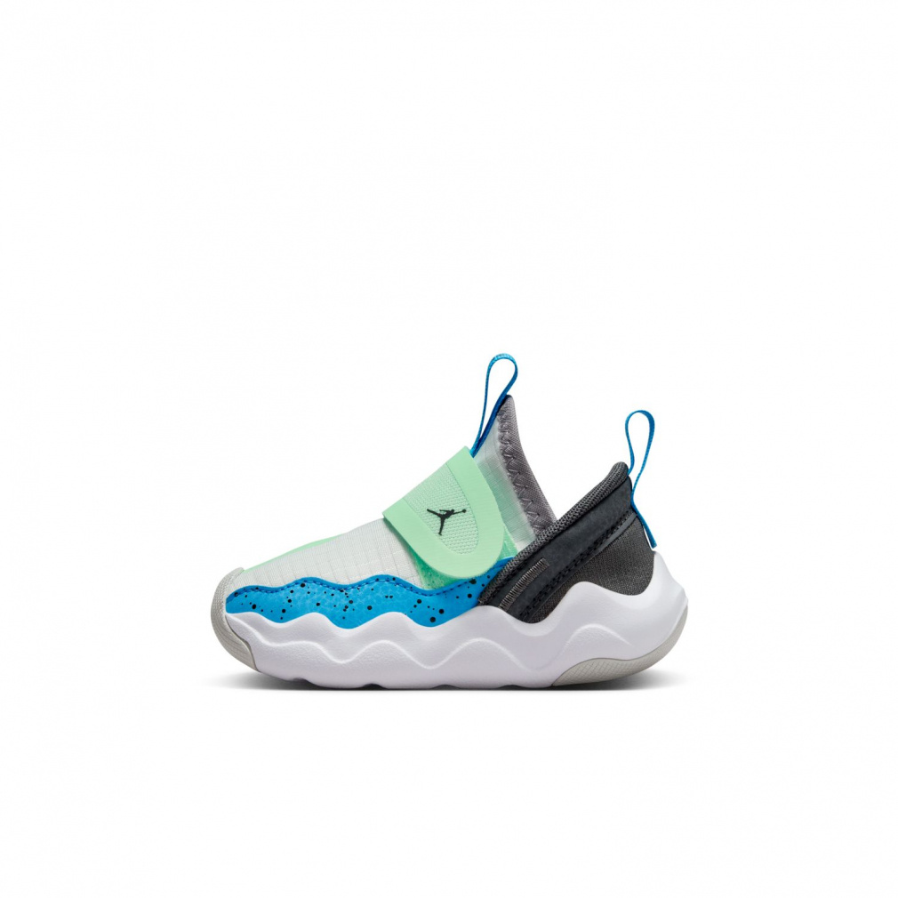 ジュニア バスケットボールシューズ バスケットシューズ ジョーダン